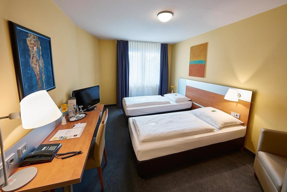 GHOTEL HOTEL & LIVING MUNCHEN-CITY photo 3