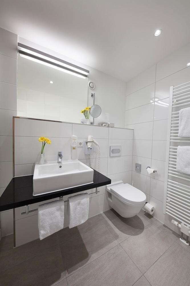 GHOTEL HOTEL & LIVING MUNCHEN-CITY photo 4