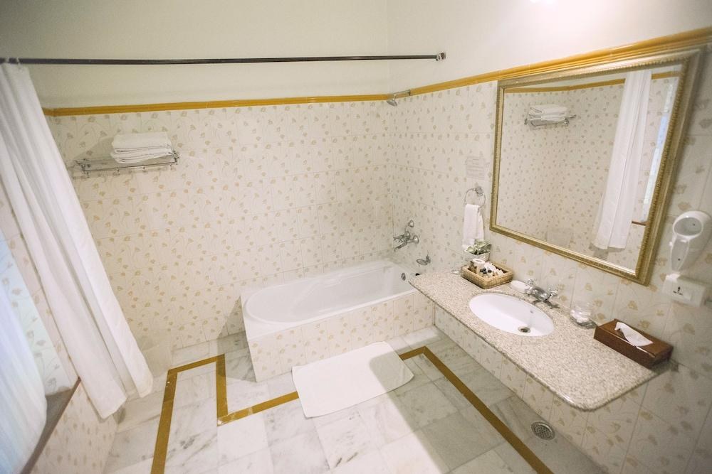 Alsisar Haveli - A Heritage Hotel photo 3