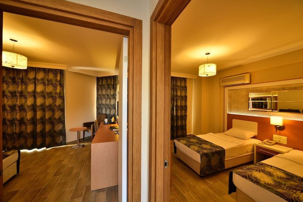 Kaila Beach Hotel photo 4