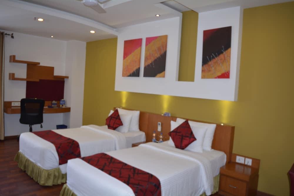 GOLDEN TULIP BANGALORE ELECTRONICS CITY photo 2
