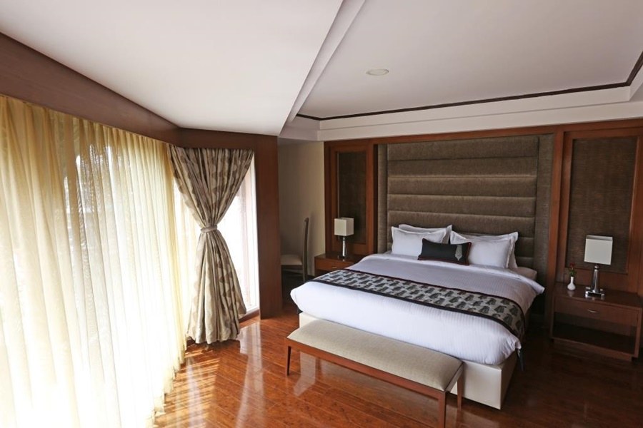 GOLDEN TULIP JAIPUR photo 1