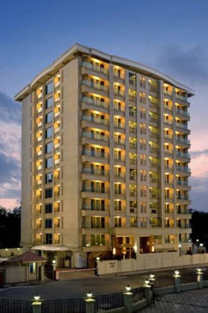 RESIDENCY SAROVAR PORTICO MUMBAI photo 3