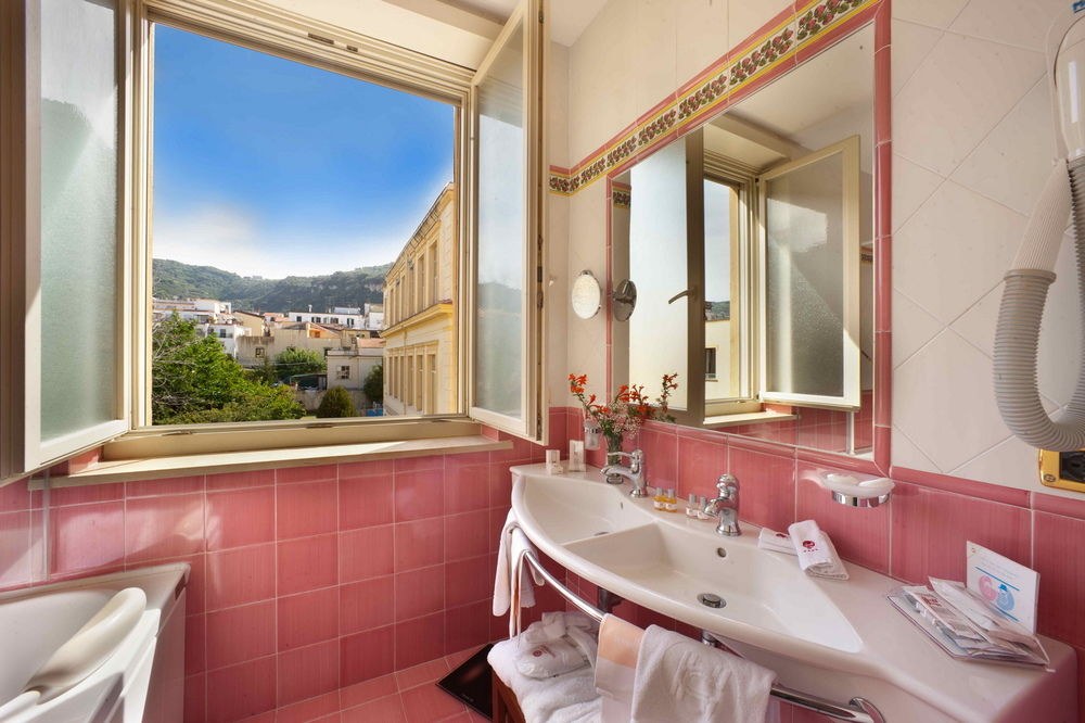 Hotel Continental photo 1