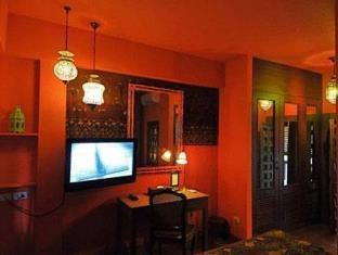 Chakrabongse Villas photo 1