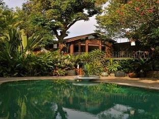 Chakrabongse Villas photo 2