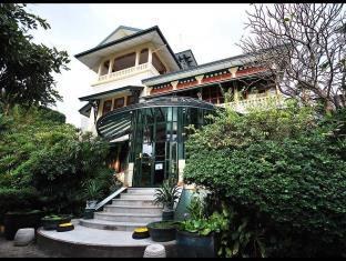 Chakrabongse Villas photo 3