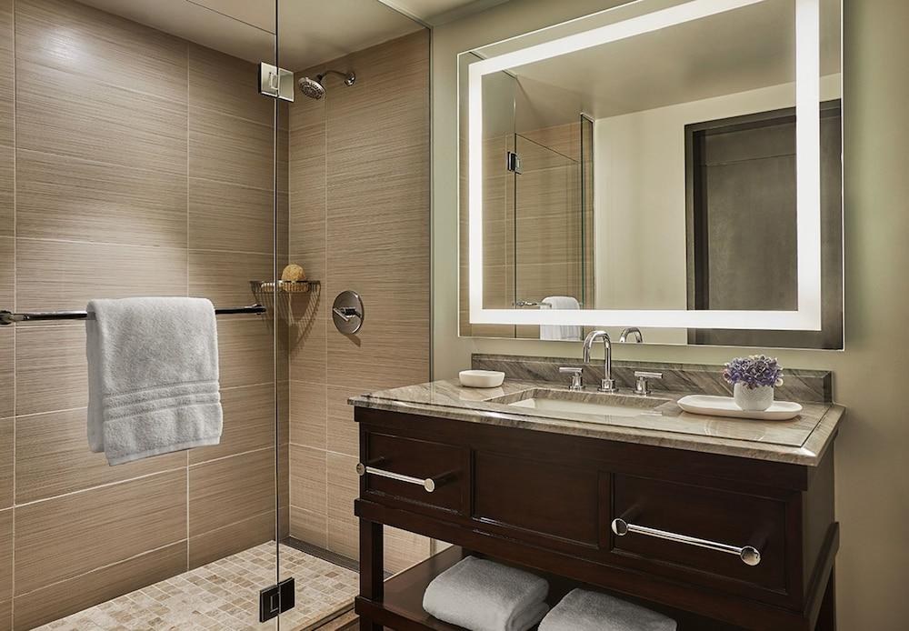 FOUR SEASONS AUSTIN photo 2