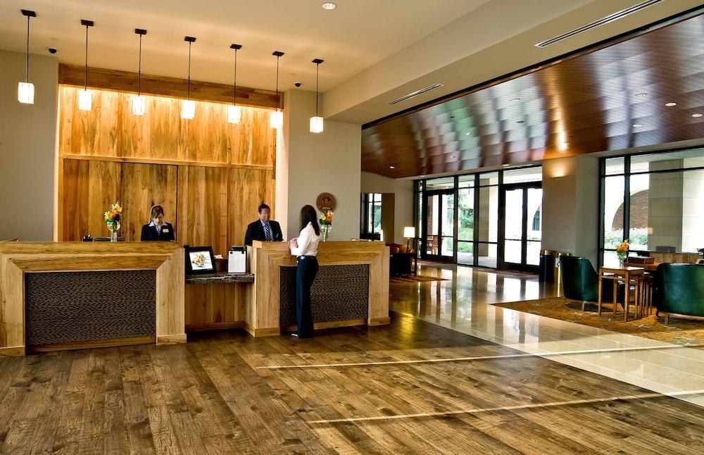 AT&T HOTEL & CONFERENCE CENTER AT THE UNIVERSITY OF TEXAS photo 2