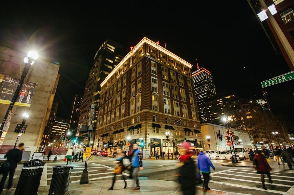 THE LENOX HOTEL photo 2