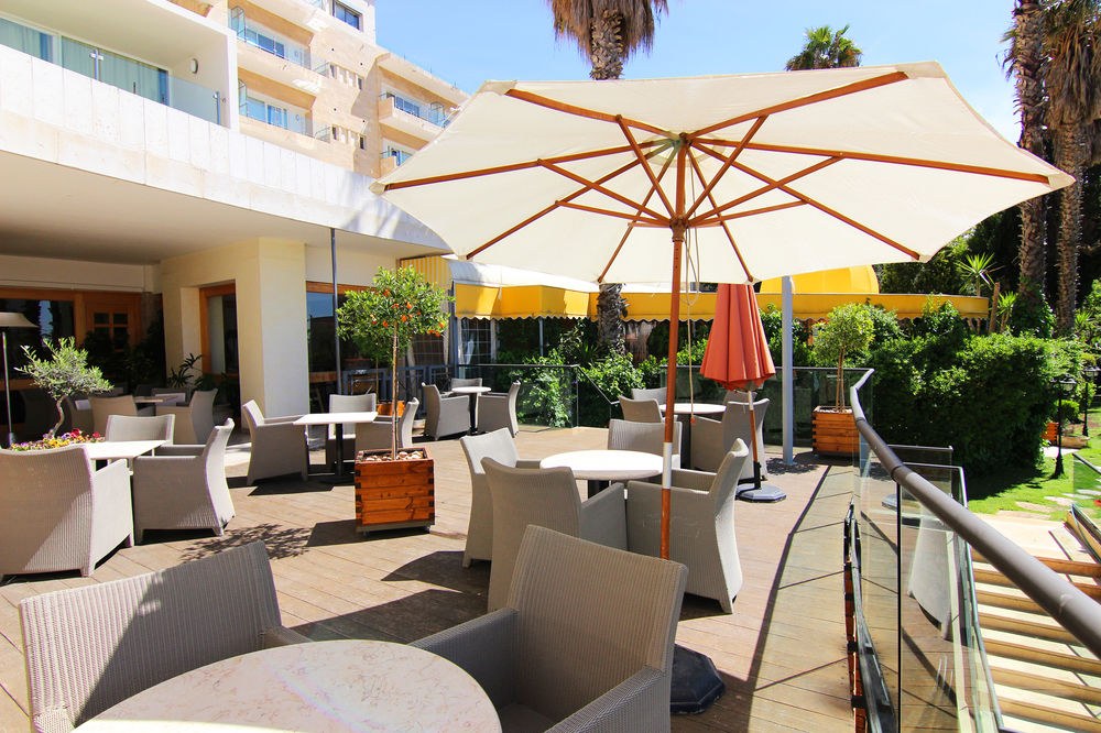 Ambassador Hotel photo 1