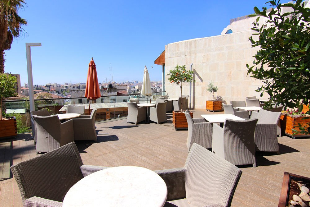 Ambassador Hotel photo 2