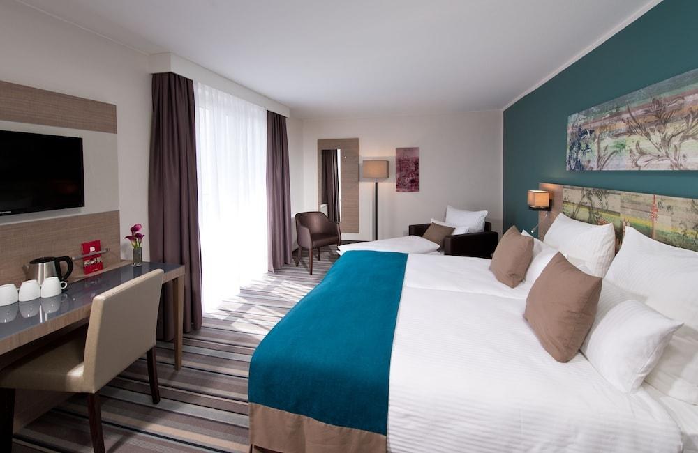LEONARDO HOTEL MUNICH CITY OLYMPIAPARK photo 4