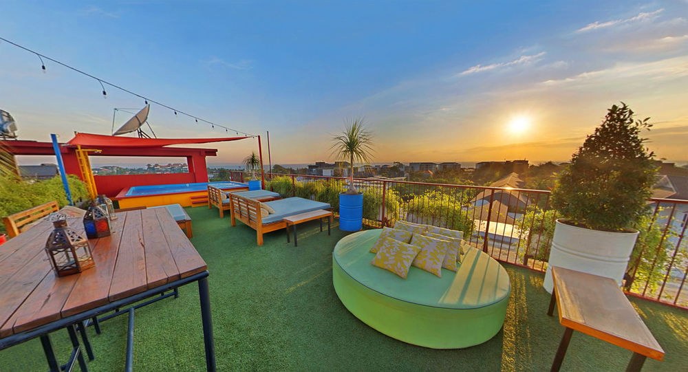 DASH HOTEL SEMINYAK