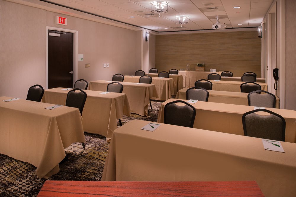 DOUBLETREE BY HILTON RALEIGH CRABTREE VALLEY