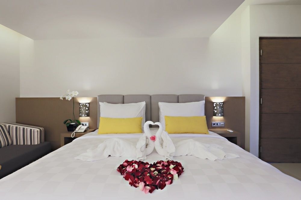 EUPHORIA HOTEL