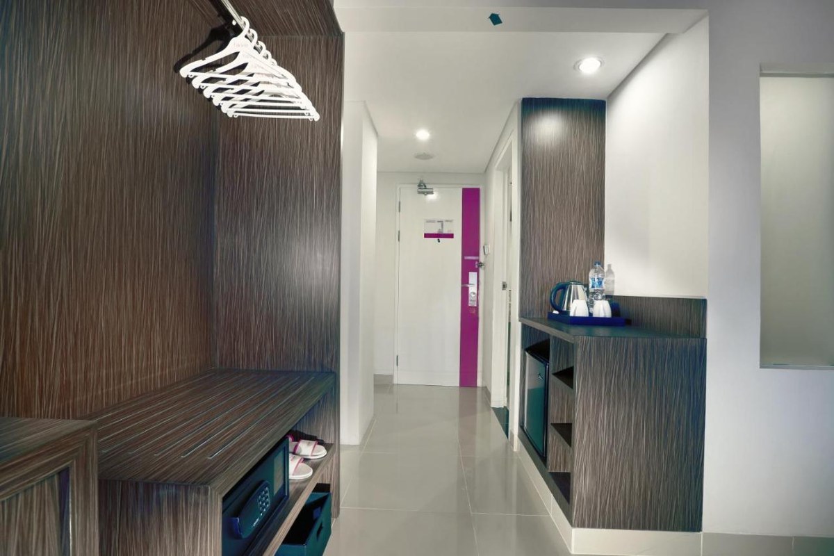 FAVEHOTEL SUNSET SEMINYAK photo 4
