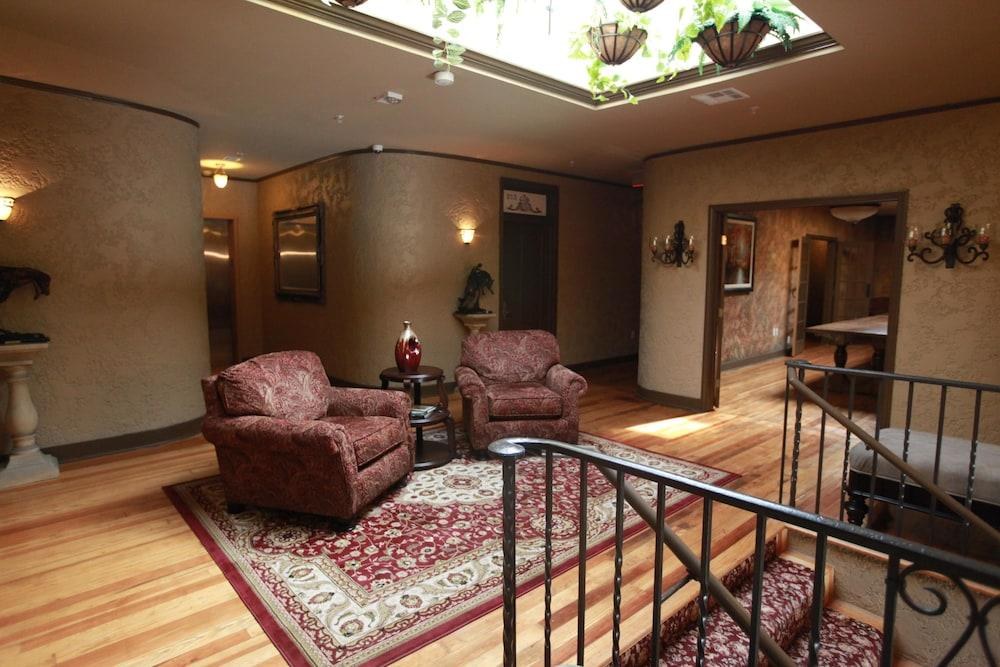 THE CAMPBELL HOTEL AND EVENT CENTER photo 4