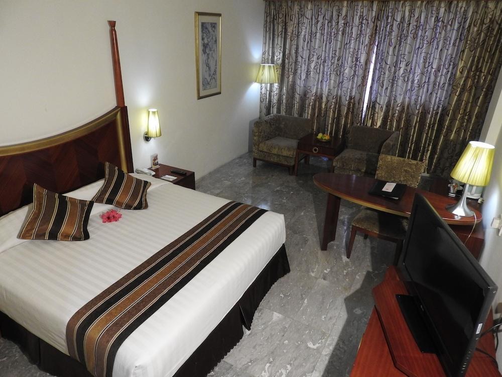 CROWN VISTA BATAM photo 4
