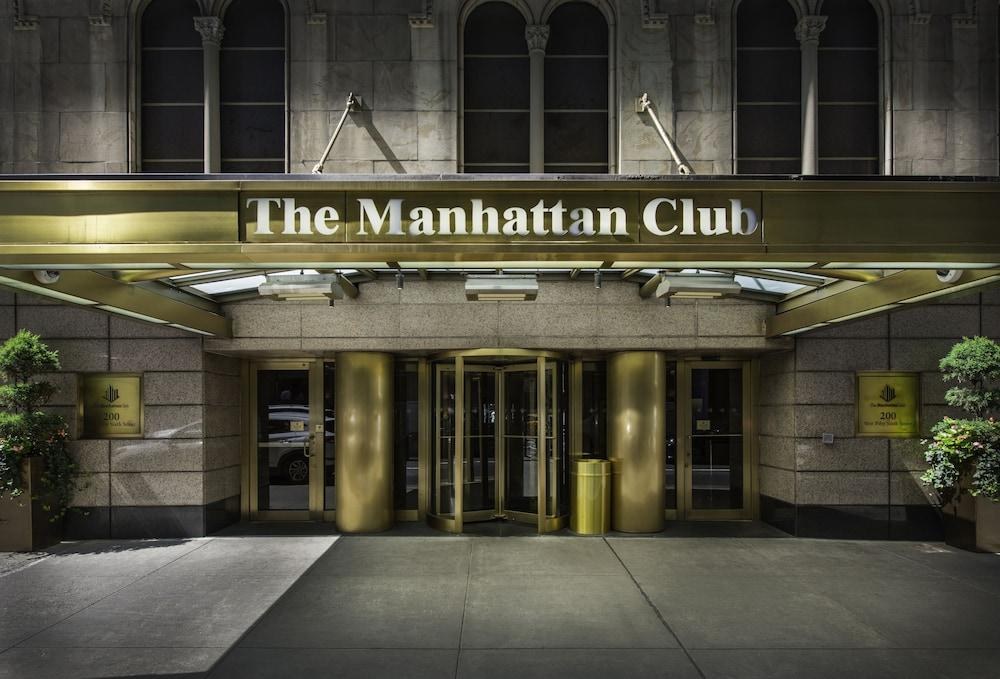 MANHATTAN CLUB photo 3