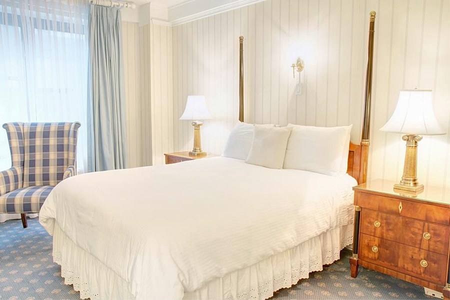 ROGER SMITH HOTEL photo 3