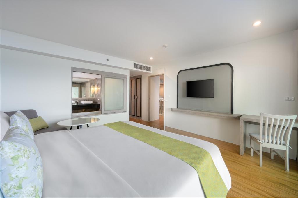 ANDAMANTRA RESORT AND VILLA PHUKET photo 3