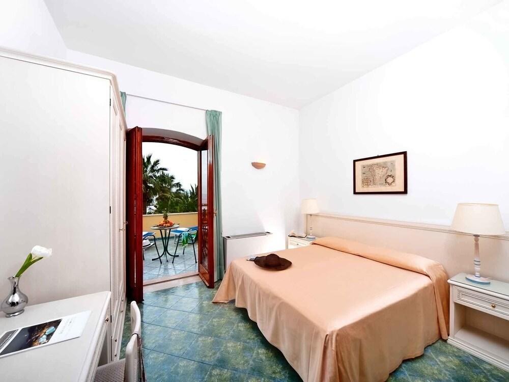 HOTEL VILLA SVIZZERA photo 4