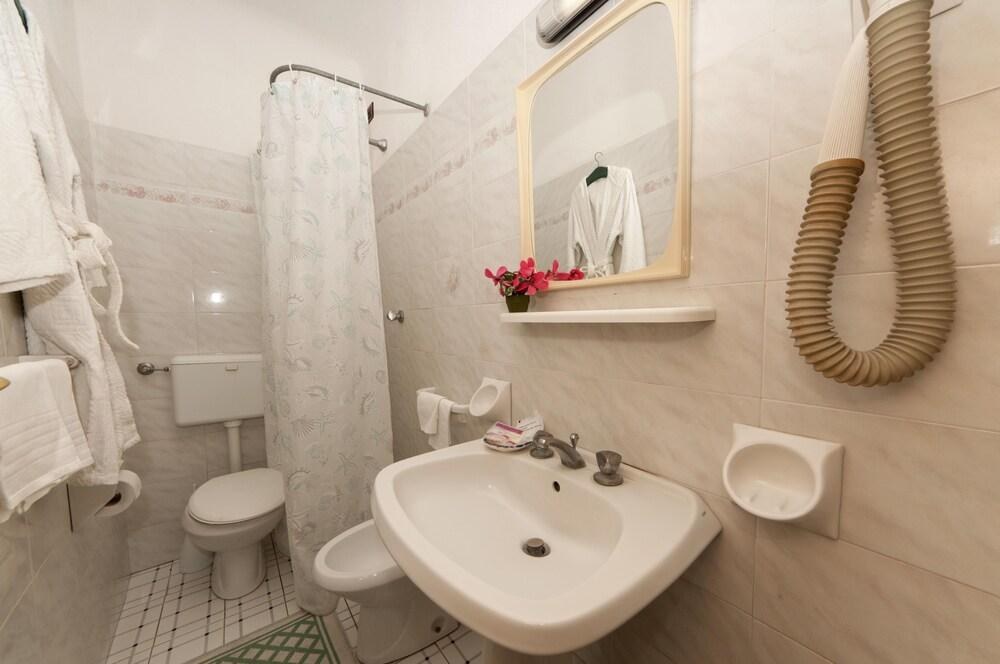 HOTEL VILLA FRANCA photo 4