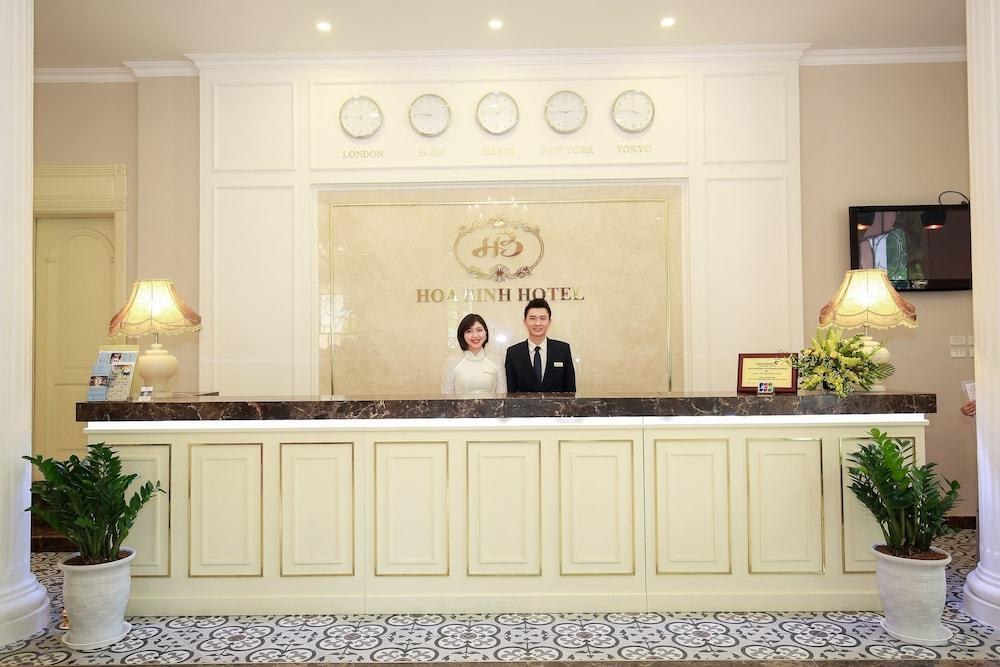 Hoa Binh Hotel photo 2