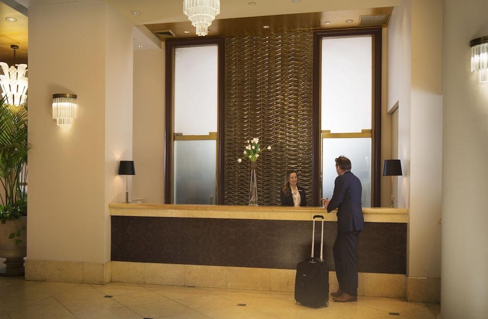 DE ANZA, A DESTINATION BY HYATT