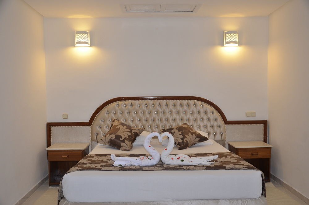 THAPSUS BEACH RESORT photo 1