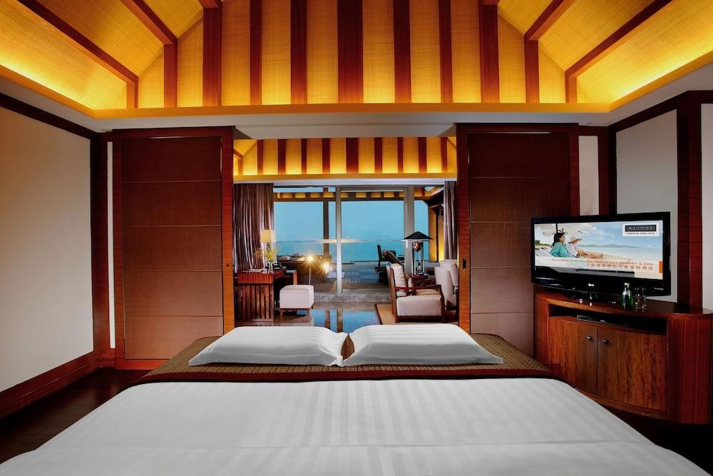 PULLMAN OCEANVIEW SANYA BAY RESORT & SPA photo 2