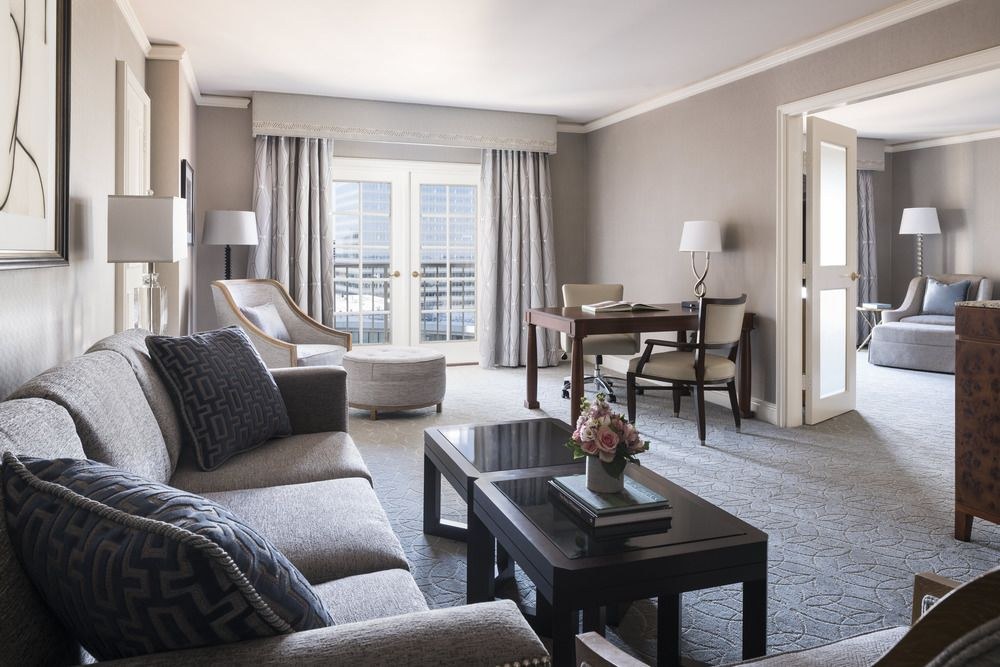 THE RITZ-CARLTON ST. LOUIS