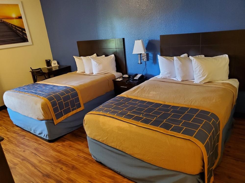 RED ROOF INN MACON 260 HOTEL