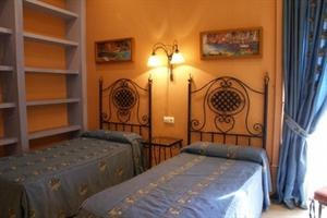 Hostal Dalís photo 3