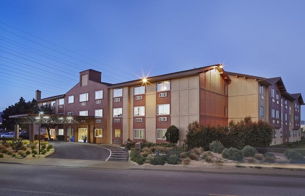 HOTEL FOCUS SFO photo 3