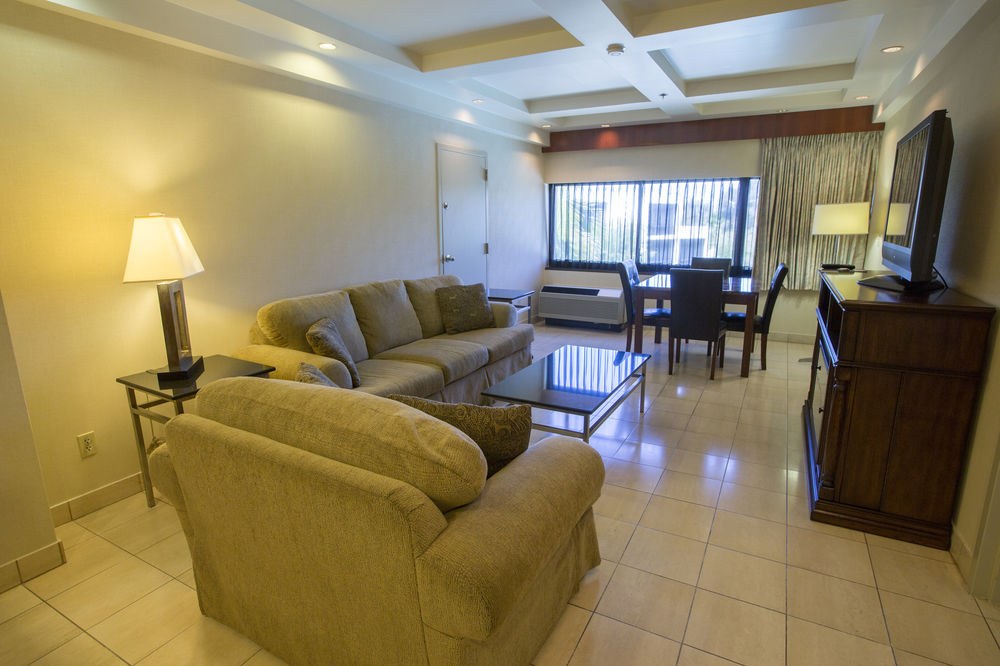 FOUR POINTS BY SHERATON SAN DIEGO photo 2