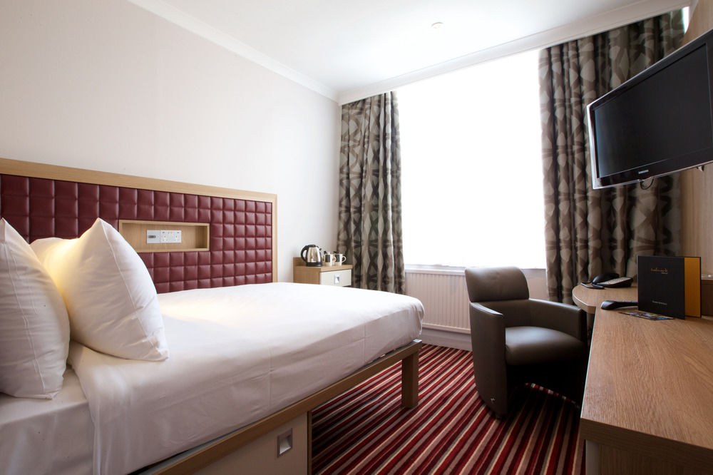 HALLMARK HOTEL CROYDON AERODROME