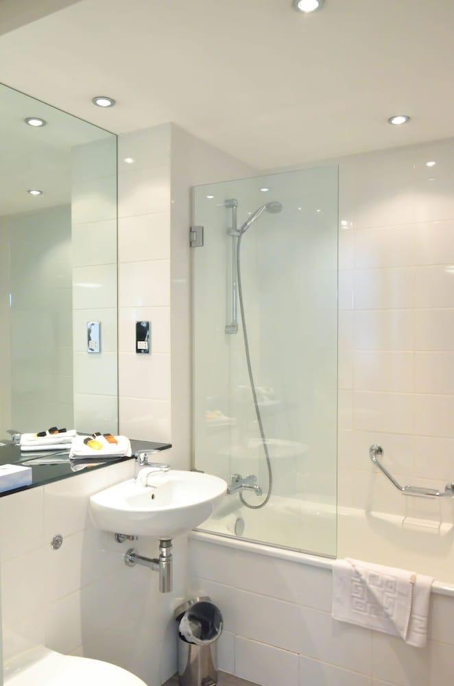 BRIDGESTREET APARTHOTEL AT LIVERPOOL ONE photo 2