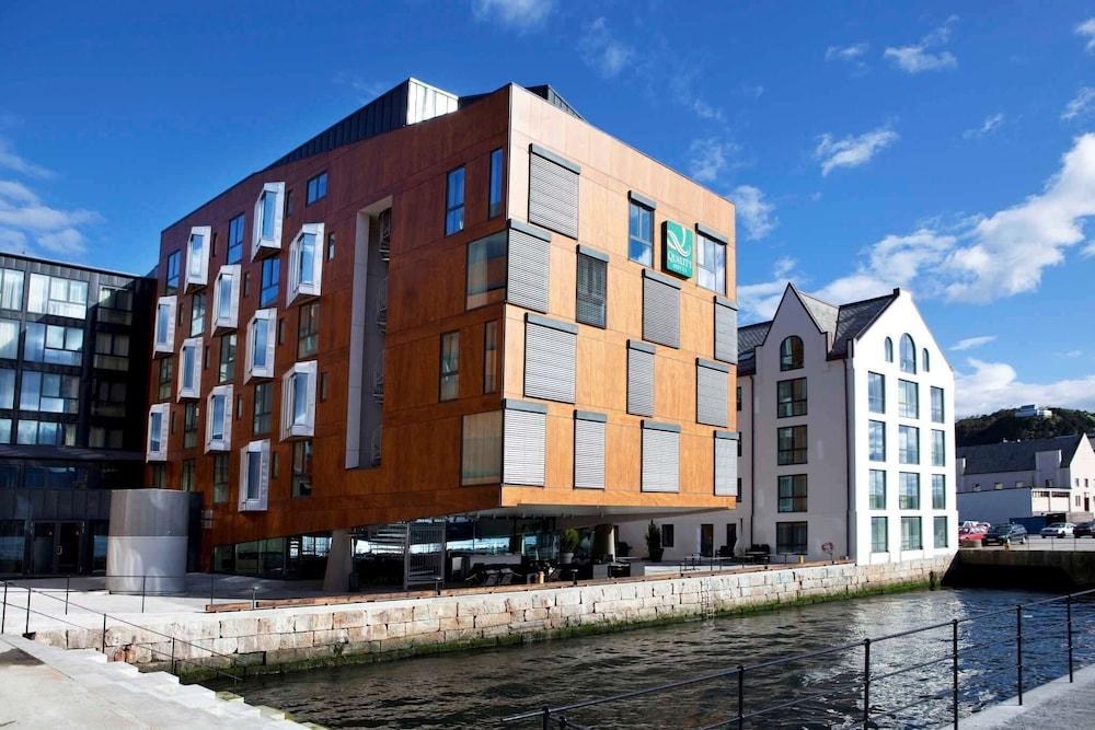 QUALITY HOTEL WATERFRONT photo 4
