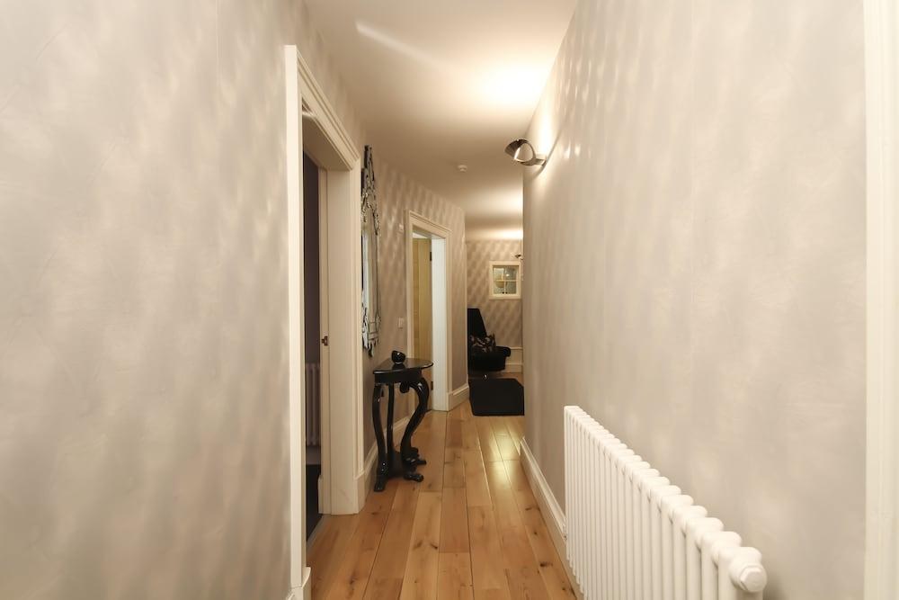 RUTLAND HOTEL photo 2