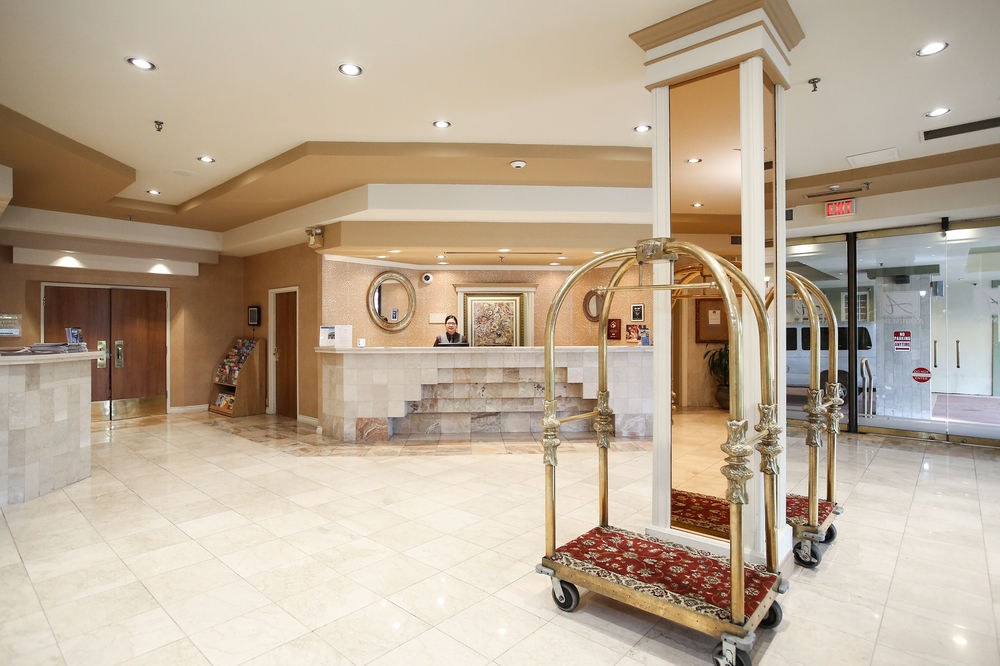 ATRIUM INN VANCOUVER photo 1