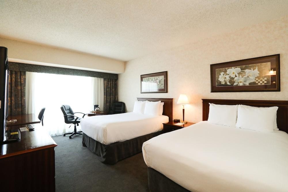 ATRIUM INN VANCOUVER photo 4