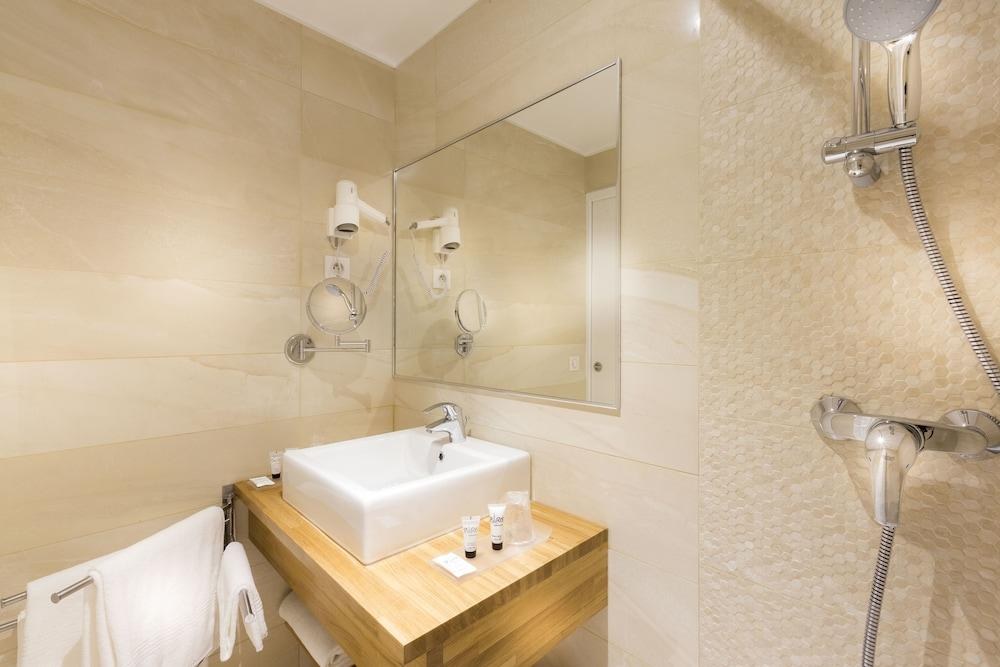 Hôtel International photo 2