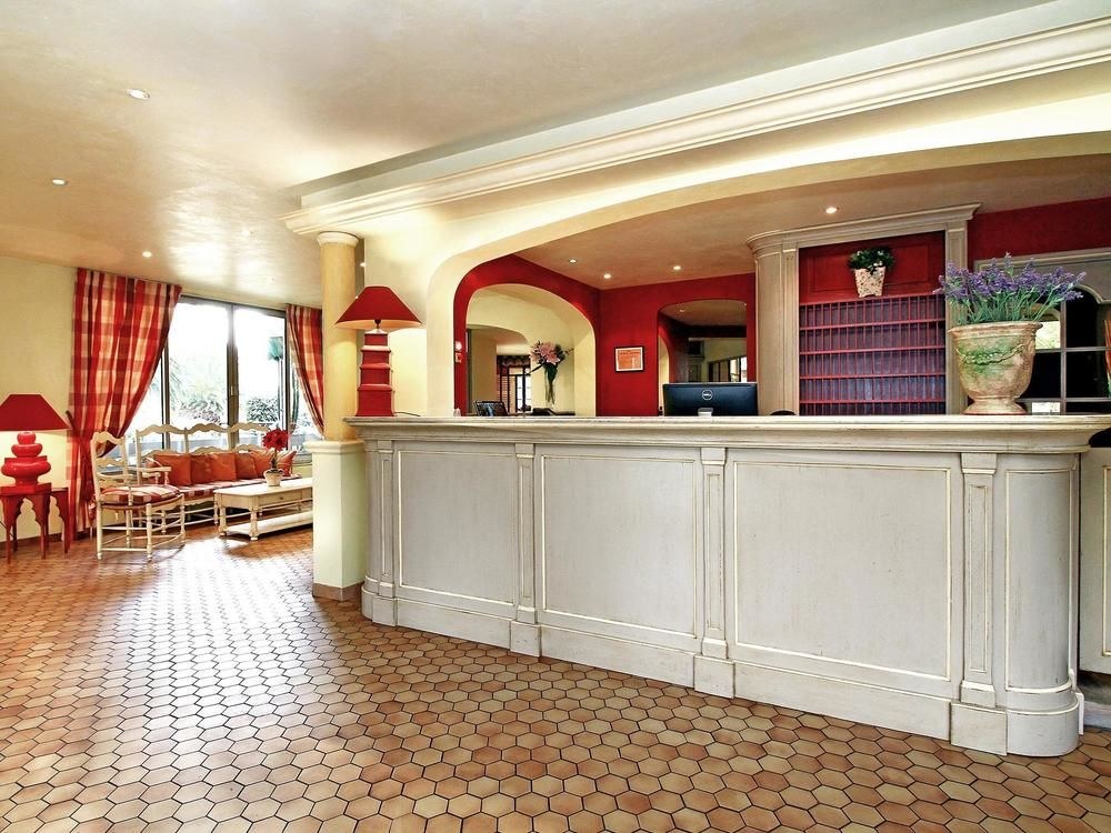 CAMPANILE CANNES OUEST - MANDELIEU photo 1