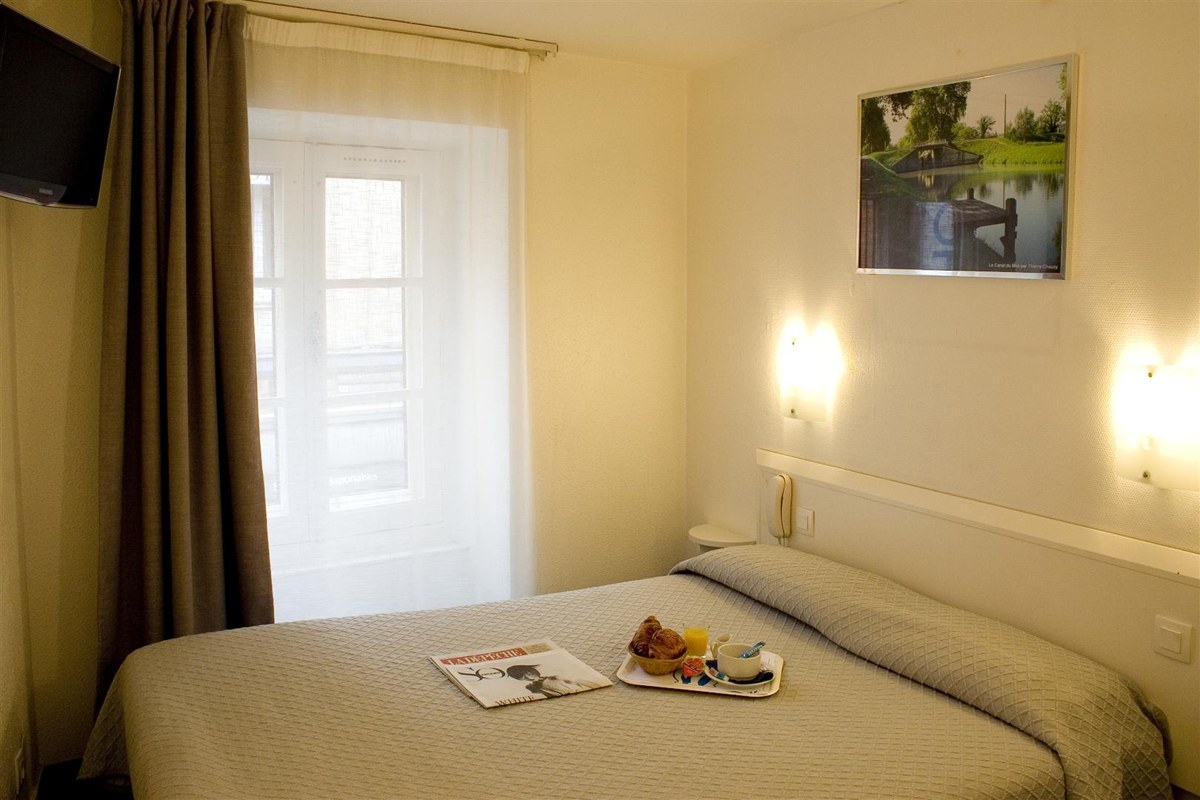 Hôtel Ours Blanc Centre photo 1