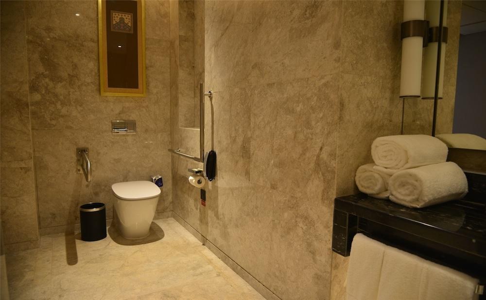 Hilton Urumqi photo 3