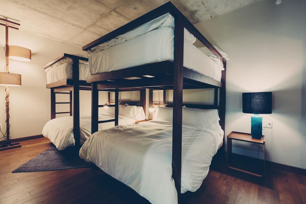 SOUTH CONGRESS HOTEL photo 2