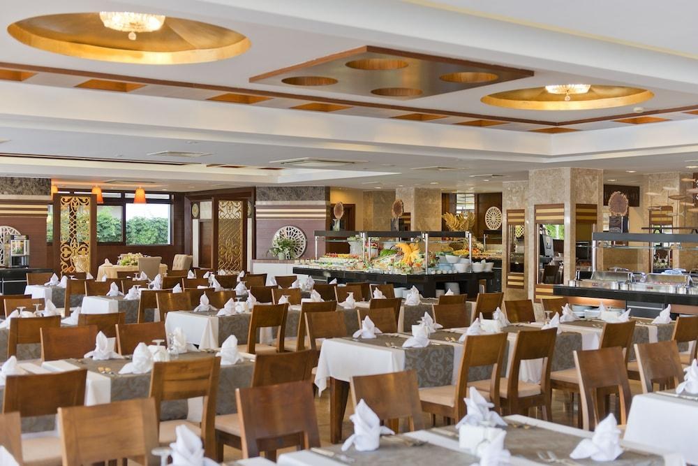 ANTALYA HOTEL RESORT &AMP; SPA photo 2