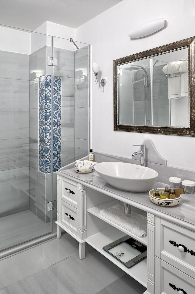 NEXTHOUSE PERA HOTEL (ADULTS ONLY) photo 2